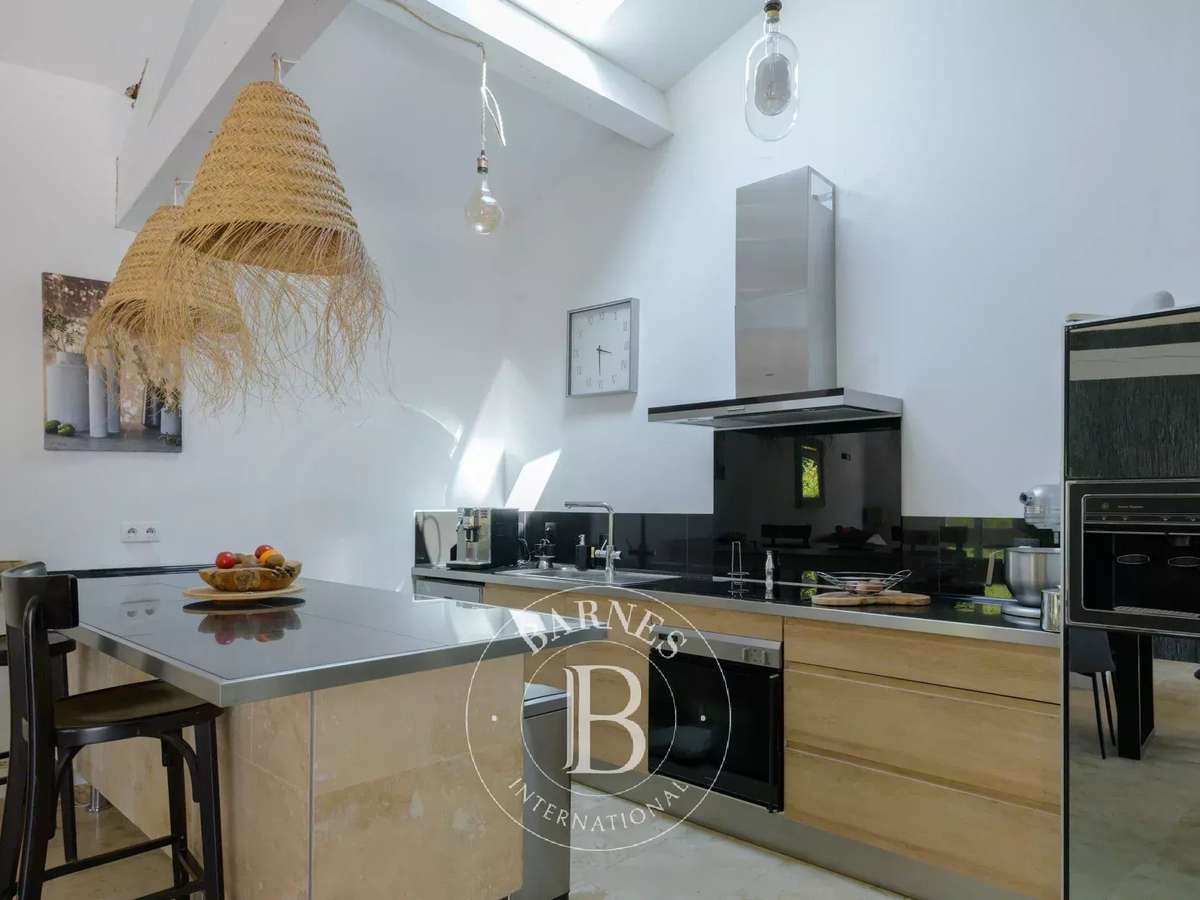 House Cassis