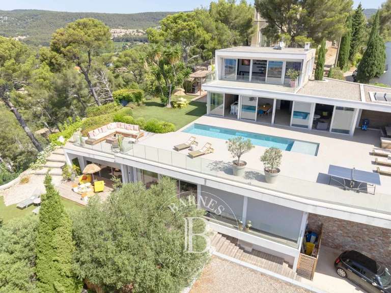 Maison Cassis - 6 chambres - 419m²