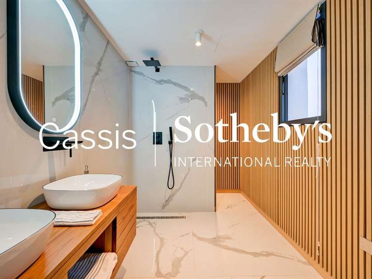 House Cassis - 5 bedrooms - 246m²