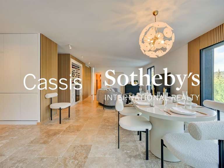 Maison Cassis - 5 chambres - 246m²