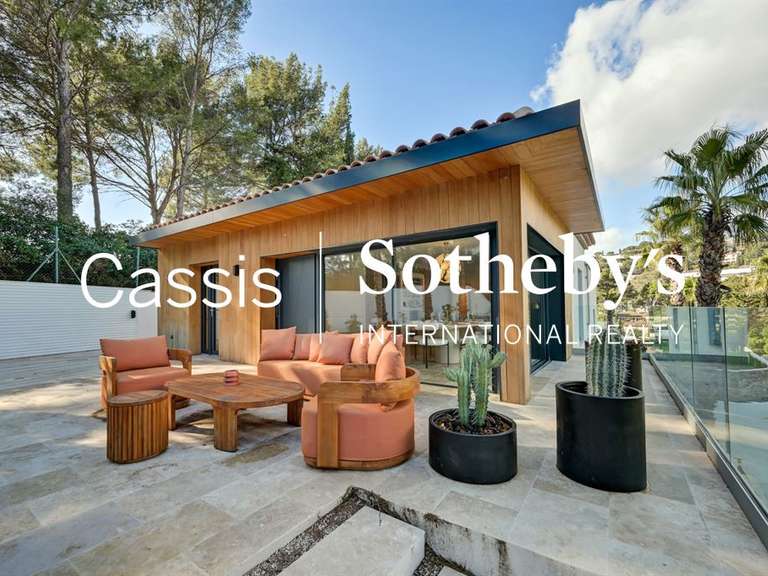 Maison Cassis - 5 chambres - 246m²