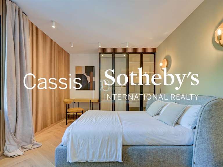 Maison Cassis - 5 chambres - 246m²