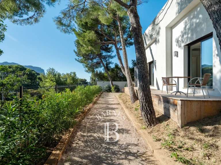 House Cassis - 5 bedrooms - 375m²