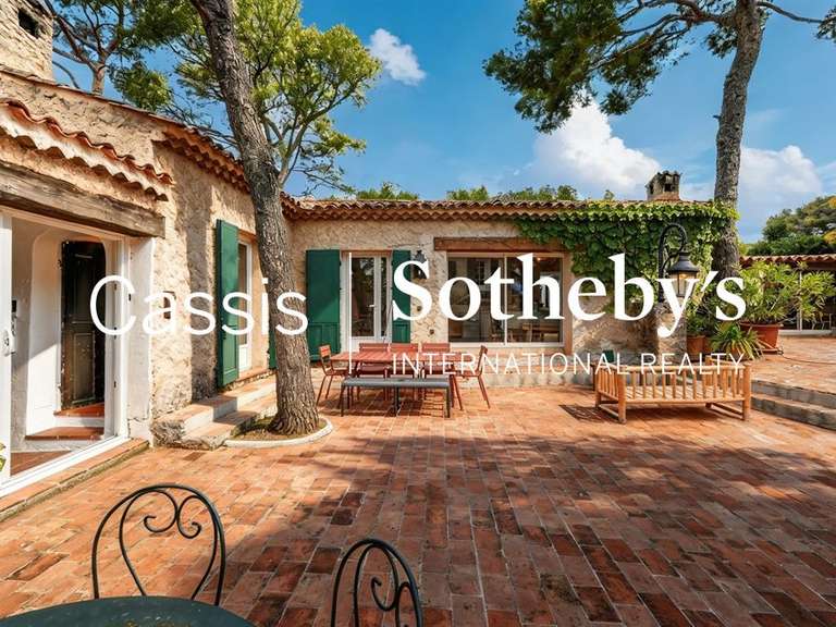 Maison Cassis - 5 chambres - 230m²