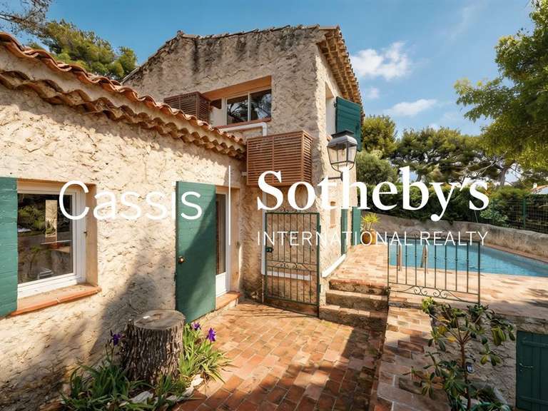 Maison Cassis - 5 chambres - 230m²