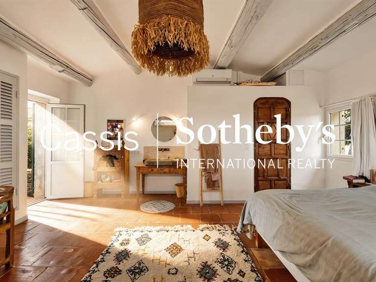 Maison Cassis - 5 chambres - 230m²