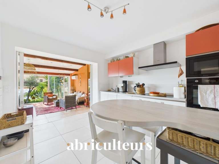Maison Cassis - 3 chambres - 141m²
