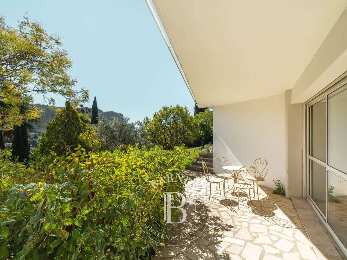 House Cassis