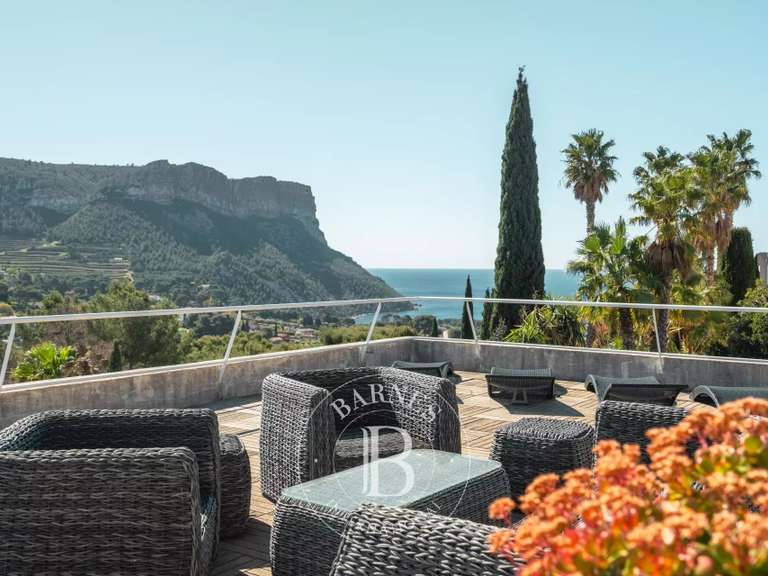 Maison Cassis - 5 chambres - 285m²