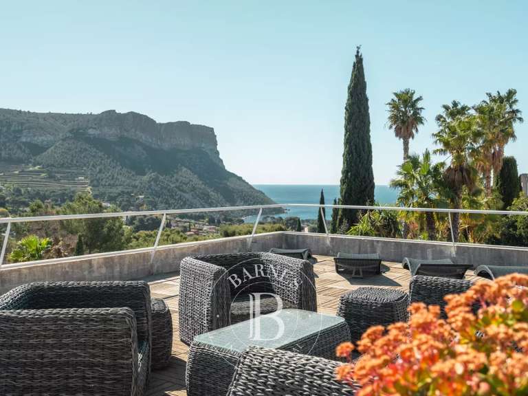 Maison Cassis - 5 chambres - 285m²