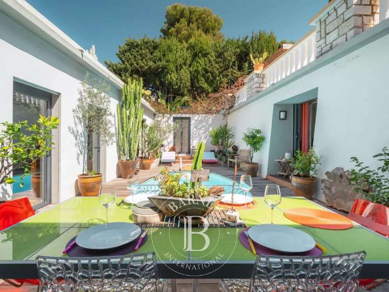 Maison Cassis - 3 chambres - 233m²