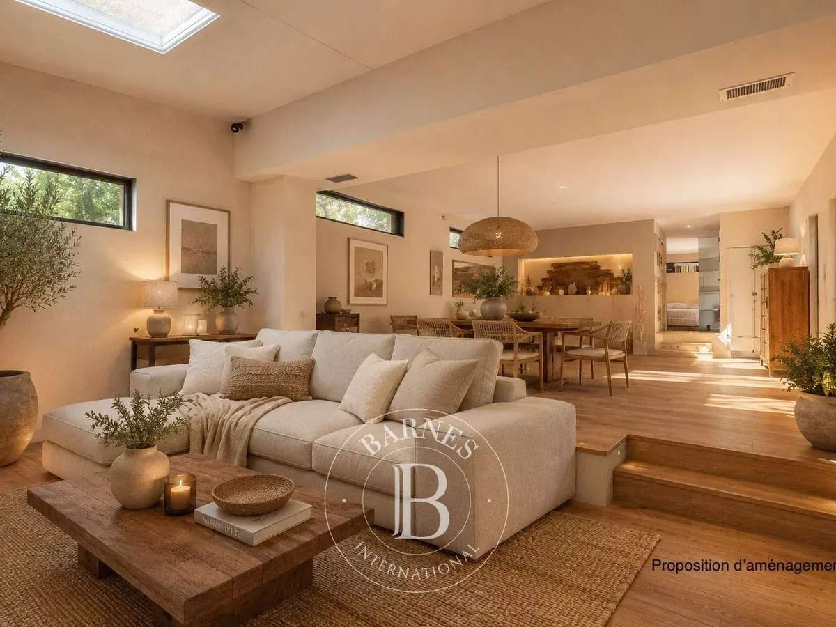 House Cassis