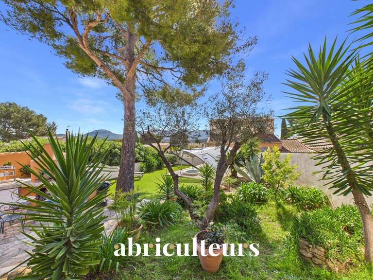 Maison Cassis - 3 chambres - 141m²