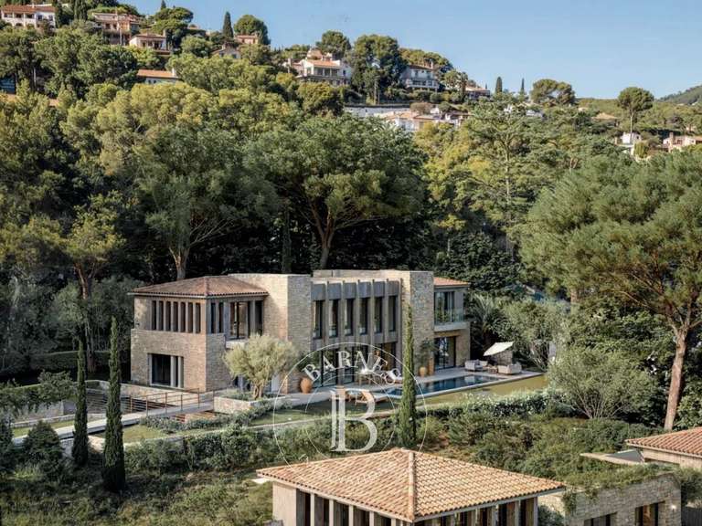 Maison Cassis - 3 chambres - 222m²