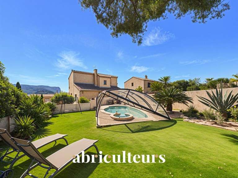 Maison Cassis - 3 chambres - 141m²