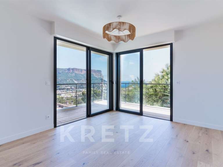 Maison Cassis - 5 chambres - 150m²