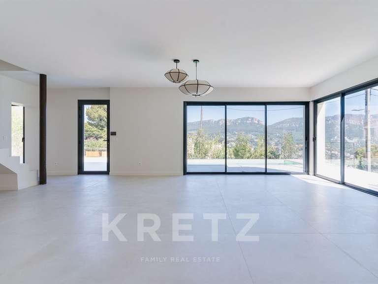 Maison Cassis - 5 chambres - 150m²