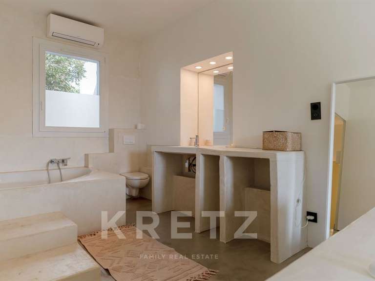 Maison Cassis - 5 chambres - 205m²