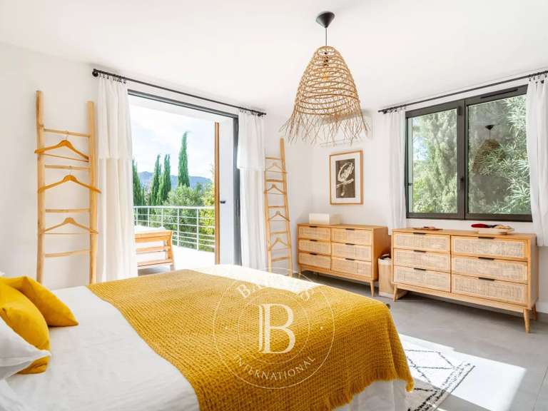 Maison Cassis - 3 chambres - 214m²
