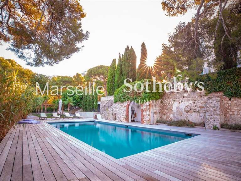 Property with Sea view Cassis - 12 bedrooms - 600m²