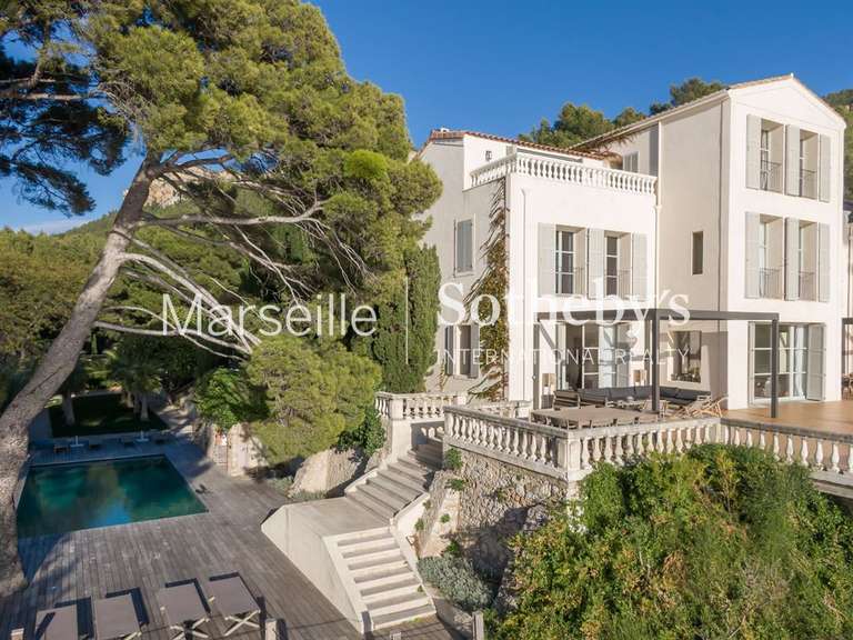 Property with Sea view Cassis - 12 bedrooms - 600m²