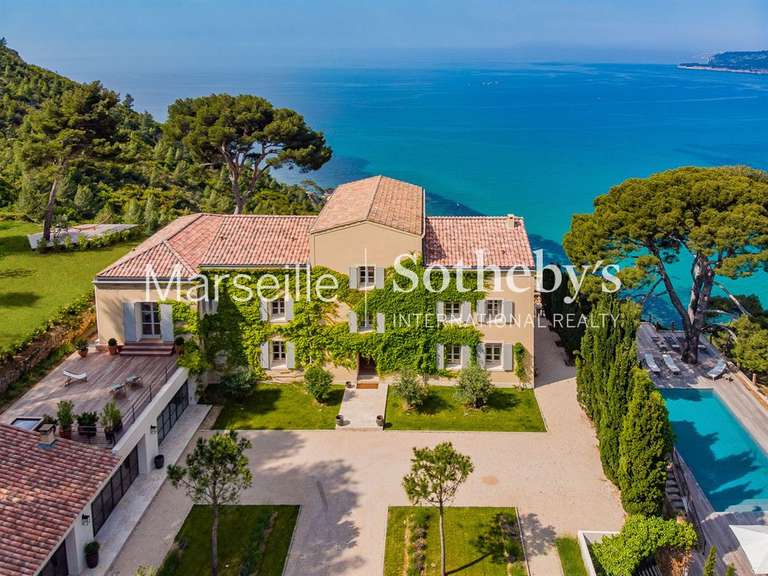 Propriété avec Vue sur mer Cassis - 12 chambres - 600m²