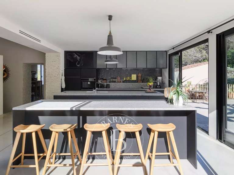 Propriété Cassis - 7 chambres - 336m²