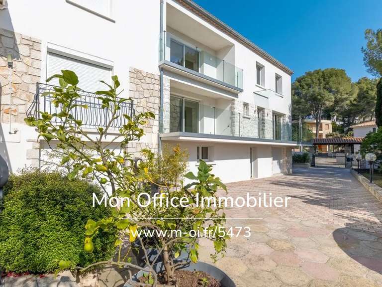 Villa Cassis - 5 bedrooms - 218m²