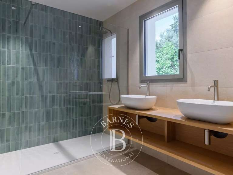 Villa Cassis - 5 chambres - 213m²