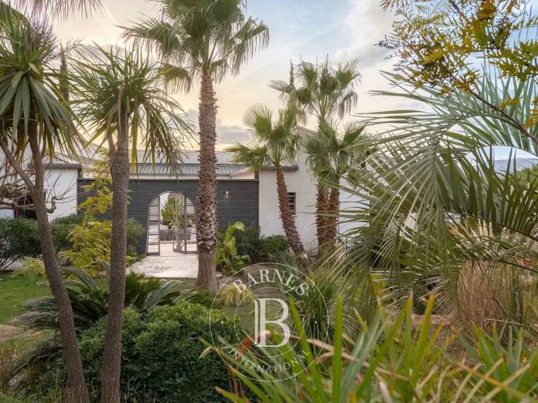 Villa with Sea view Cassis - 7 bedrooms - 470m²