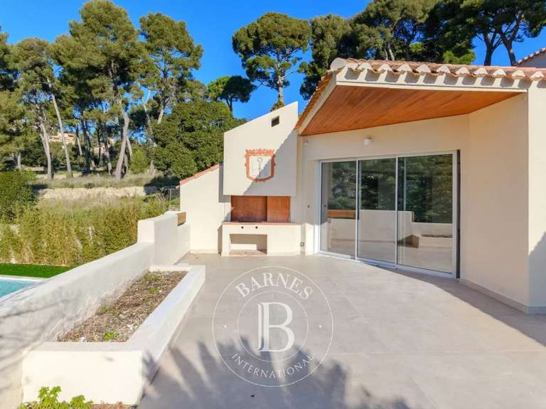 Villa Cassis - 4 bedrooms - 258m²