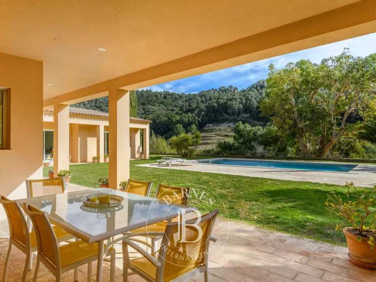 Villa Cassis - 3 bedrooms - 250m²