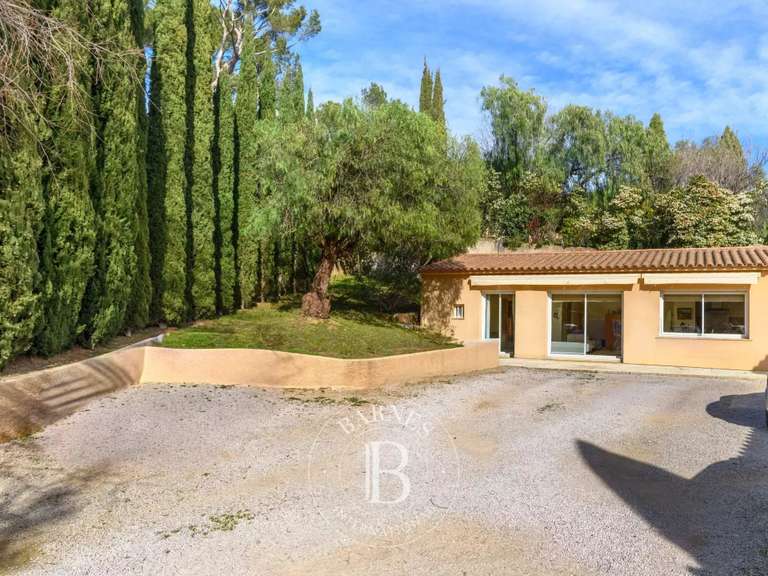 Villa Cassis - 3 bedrooms - 250m²