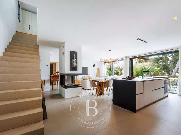 Villa Cassis - 6 bedrooms - 190m²