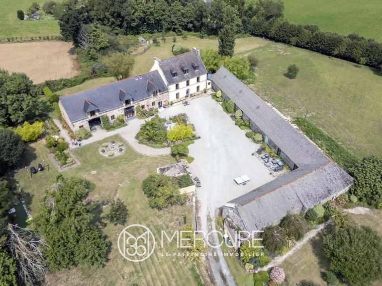 Maison Cast - 12 chambres - 480m²