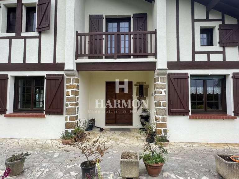 Propriété Castagnède - 5 chambres - 260m²