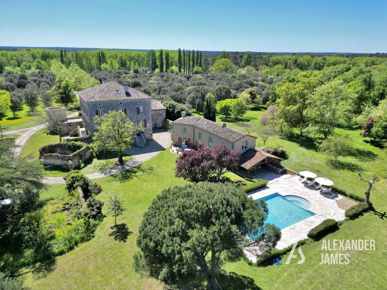 Château Casteljaloux - 10 chambres - 831m²