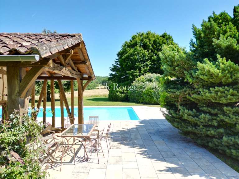 House Casteljaloux - 3 bedrooms - 270m²