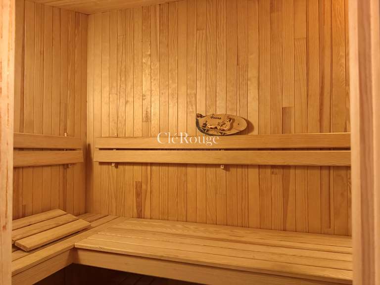 House Casteljaloux - 3 bedrooms - 270m²