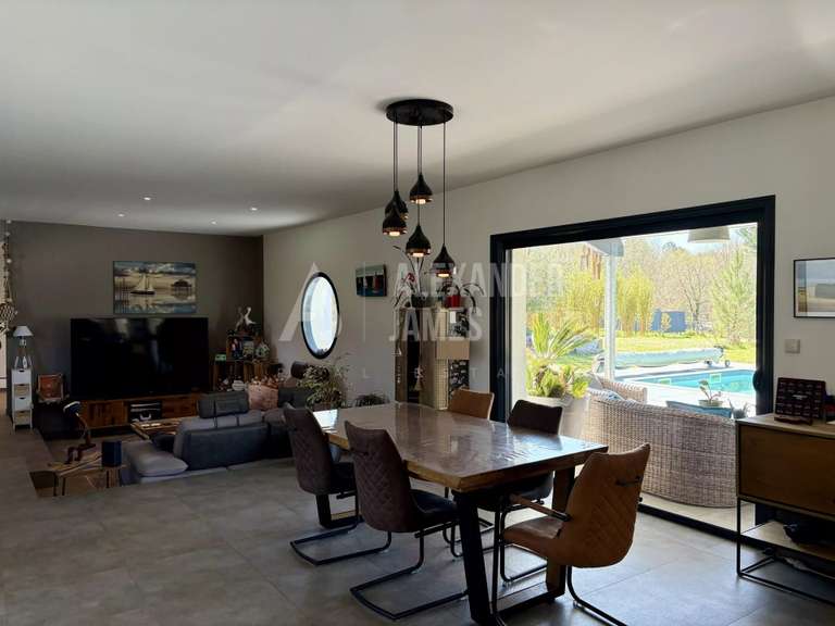 Maison Casteljaloux - 4 chambres - 185m²