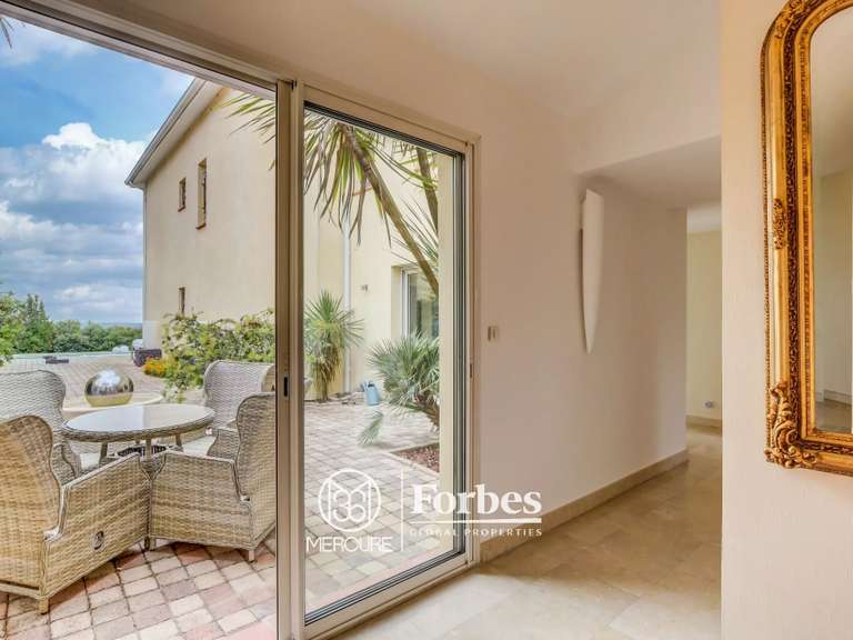 Villa Castelnau-d'Estrétefonds - 4 chambres - 405m²
