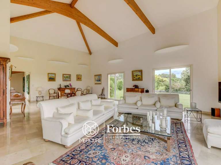 Villa Castelnau-d'Estrétefonds - 4 chambres - 405m²
