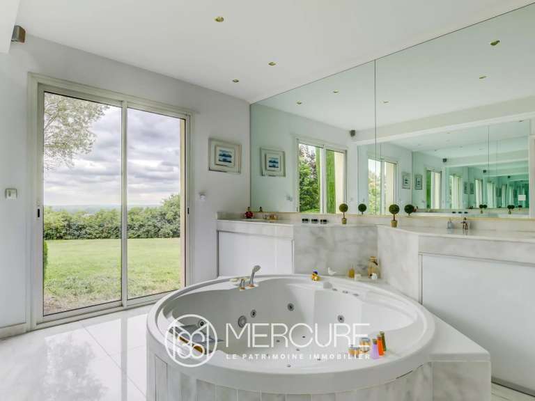 Villa Castelnau-d'Estrétefonds - 4 bedrooms - 405m²