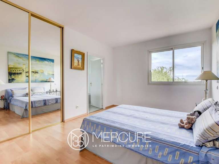 Villa Castelnau-d'Estrétefonds - 4 bedrooms - 405m²