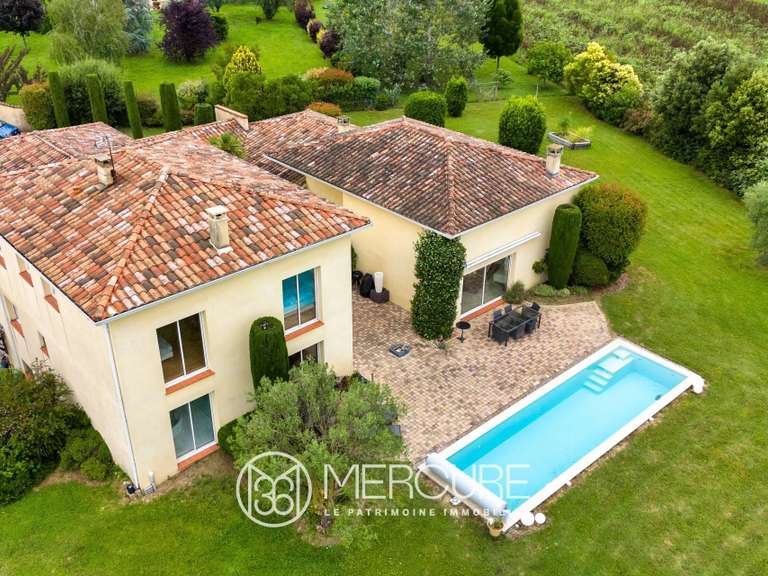 Villa Castelnau-d'Estrétefonds - 4 bedrooms - 405m²