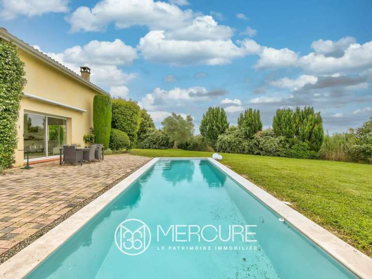 Villa Castelnau-d'Estrétefonds - 4 bedrooms - 405m²