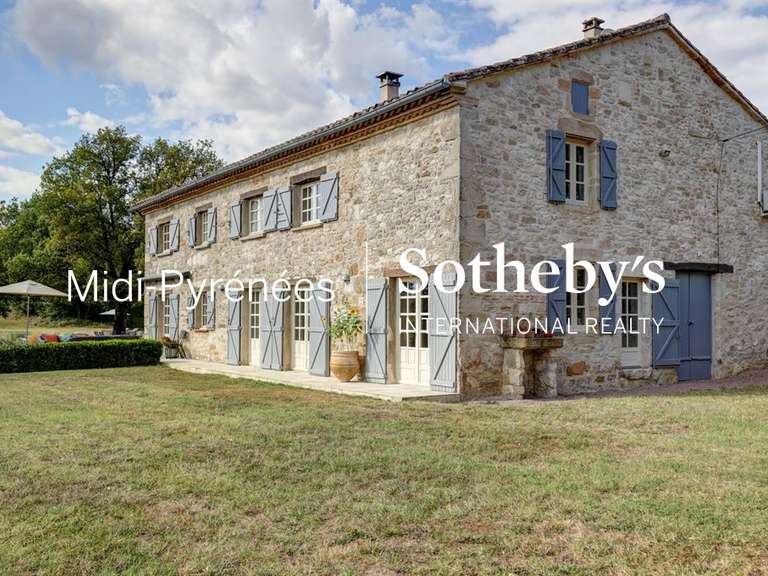 Maison Castelnau-de-Montmiral - 5 chambres - 288m²