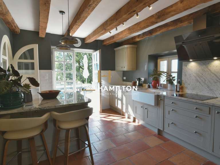 Maison Castelnau-de-Montmiral - 5 chambres - 270m²