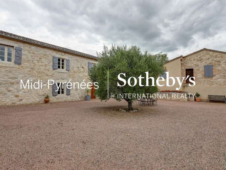 Maison Castelnau-de-Montmiral - 5 chambres - 270m²