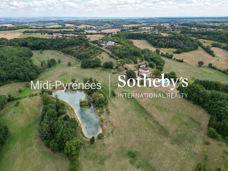 Maison Castelnau-de-Montmiral - 5 chambres - 270m²